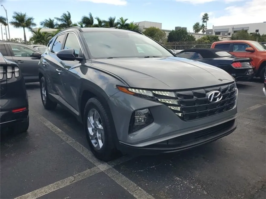 2024 Hyundai Tucson SEL photo 1