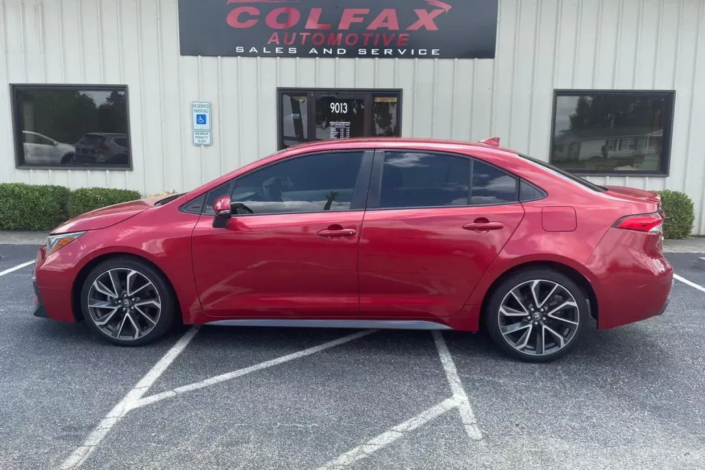 2020 Toyota Corolla SE photo 1