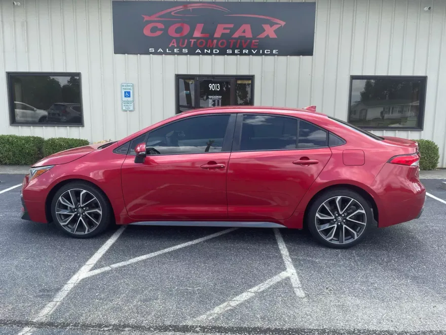 2020 Toyota Corolla SE photo 1