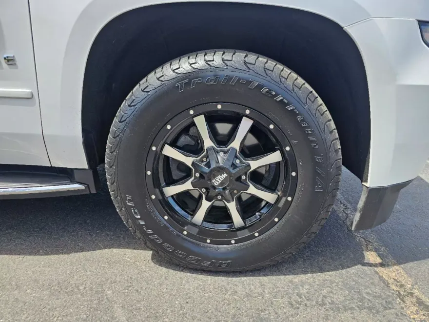 2019 Chevrolet Tahoe photo 1