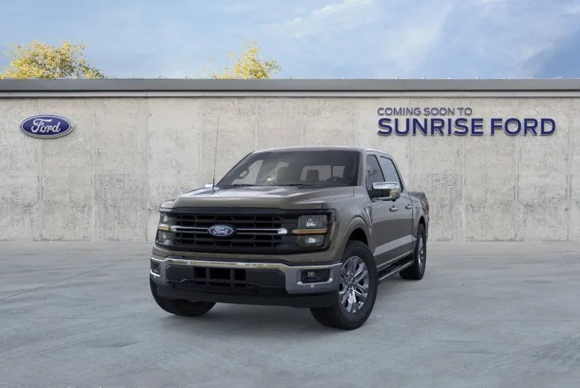 2025 Ford F-150 XLT photo 1