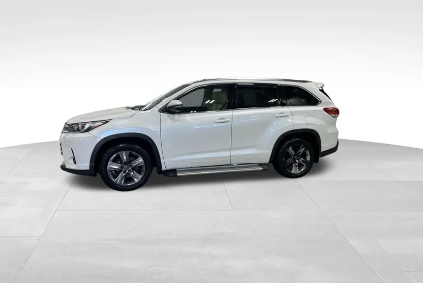 2018 Toyota Highlander Limited Platinum photo 1