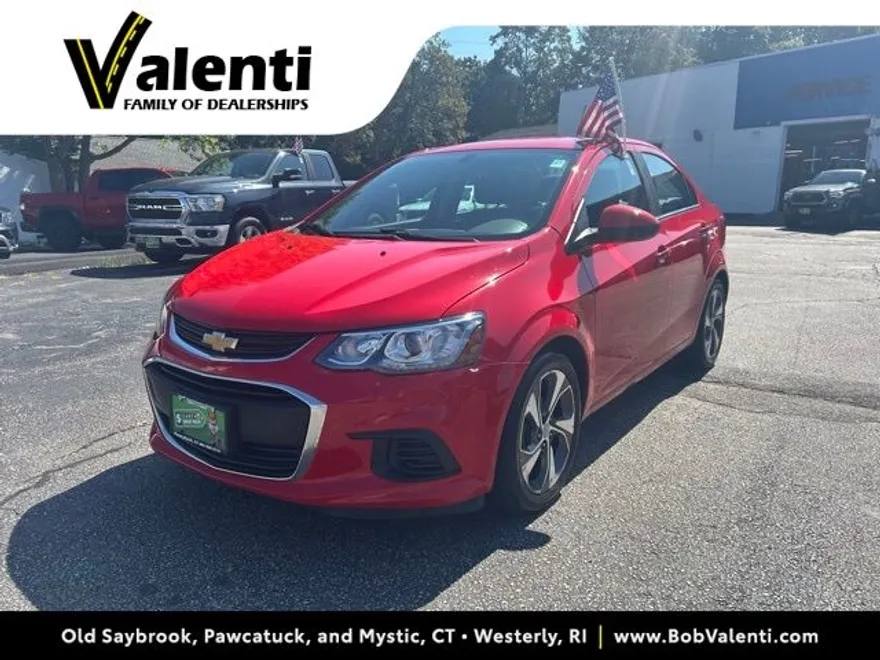 2018 Chevrolet Sonic Premier photo 1