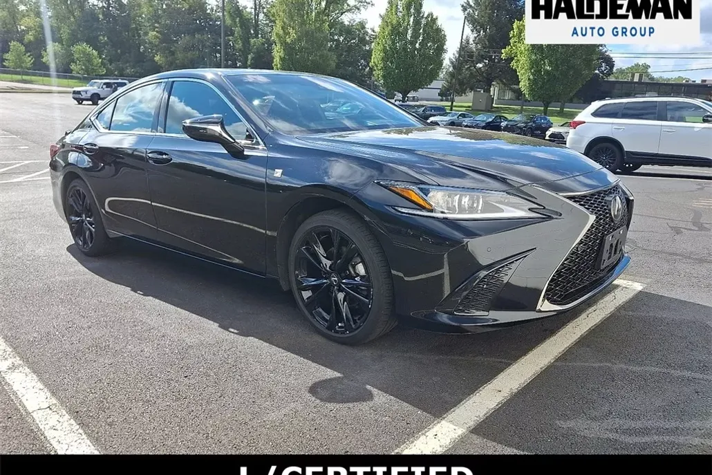 2022 Lexus ES 350 F SPORT photo 1