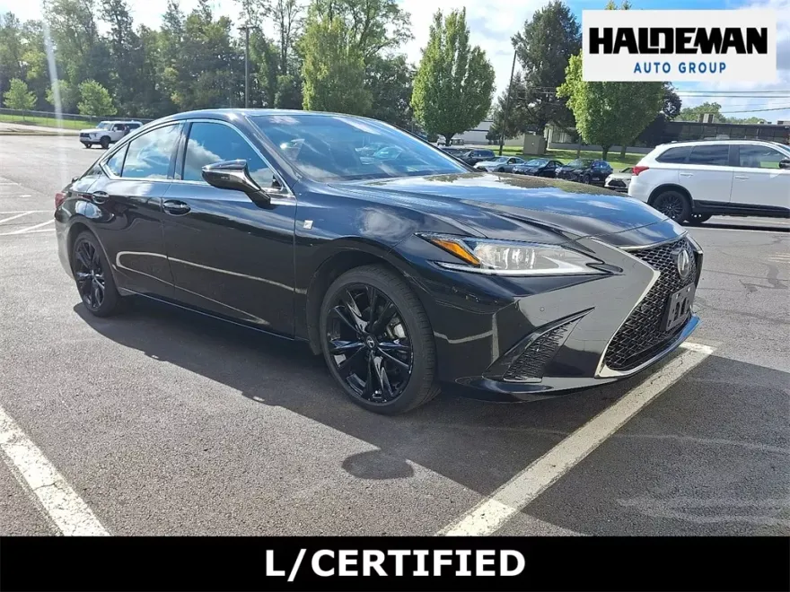 2022 Lexus ES 350 F SPORT photo 1