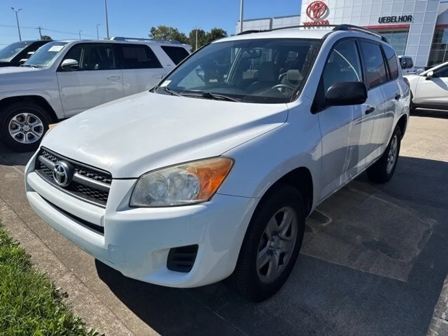 2010 Toyota RAV4 Base photo 1