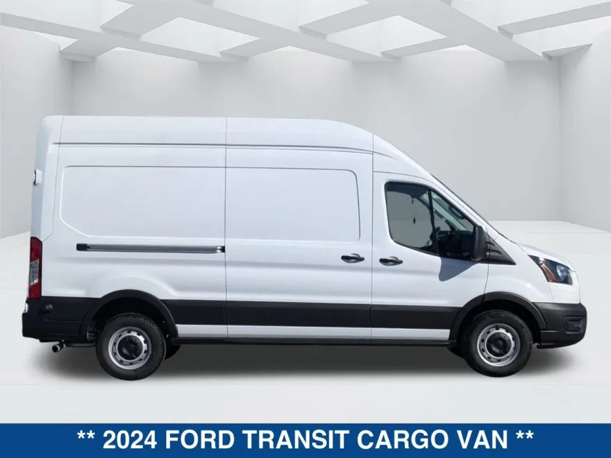 2024 Ford Transit Cargo Van photo 1