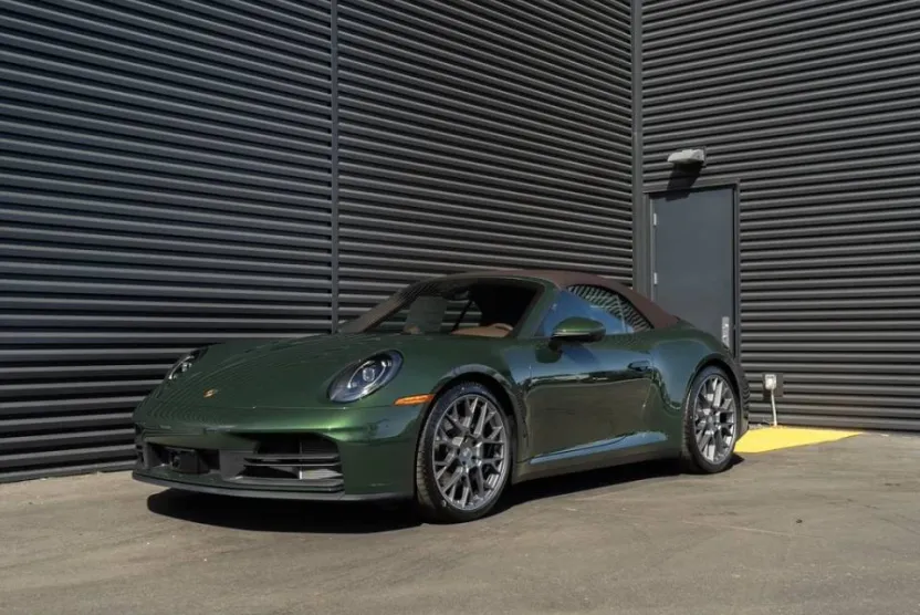 2026 Porsche 911 Cabriolet photo 1