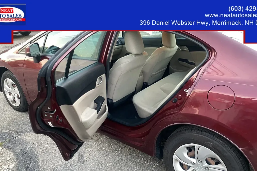 2013 Honda Civic LX photo 1