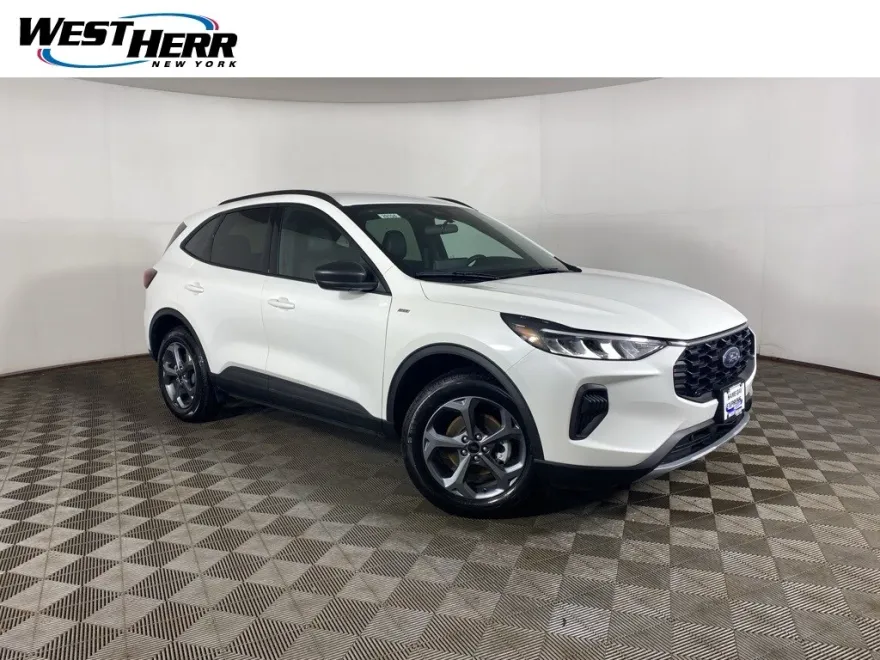 2025 Ford Escape ST-Line photo 1