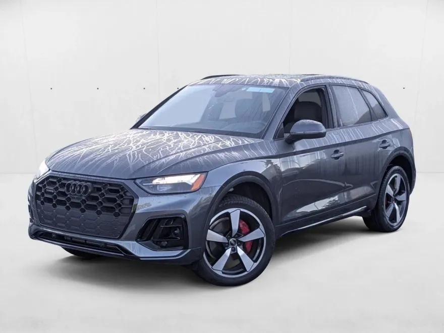 2024 Audi Q5 S line Premium Plus photo 1