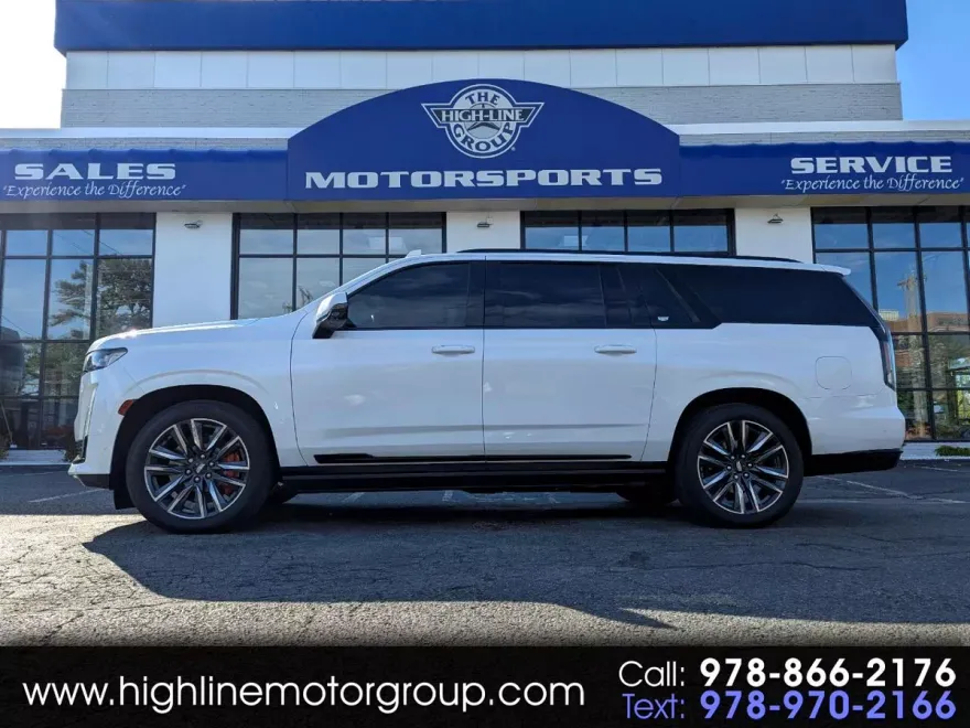 2022 Cadillac Escalade ESV Sport Platinum photo 1