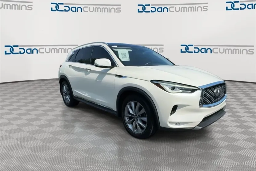 2019 Infiniti QX50 Luxe photo 1