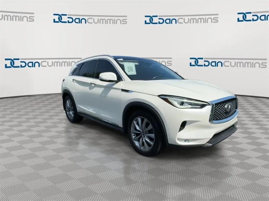 2019 Infiniti QX50 Luxe photo 1