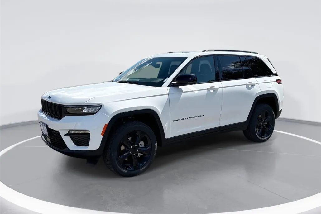 2025 Jeep Grand Cherokee Limited photo 1
