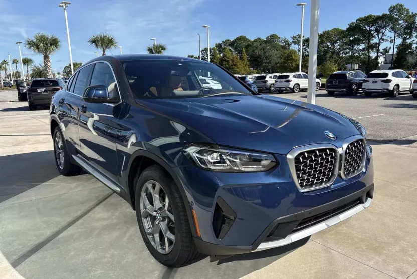 2025 Bmw X4 xDrive30i photo 1