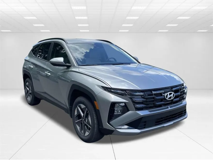 2025 Hyundai Tucson SEL photo 1