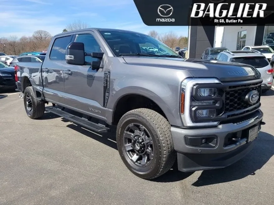 2024 Ford F-250 Lariat photo 1
