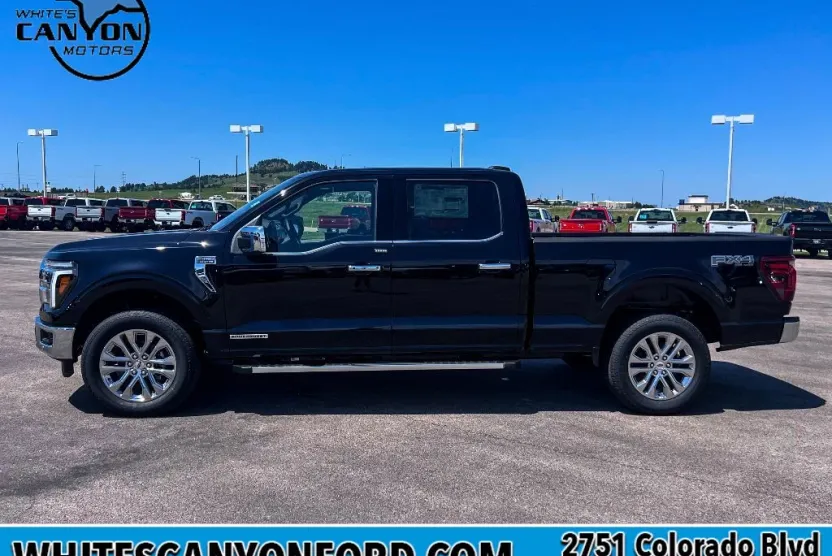 2025 Ford F-150 Lariat photo 1
