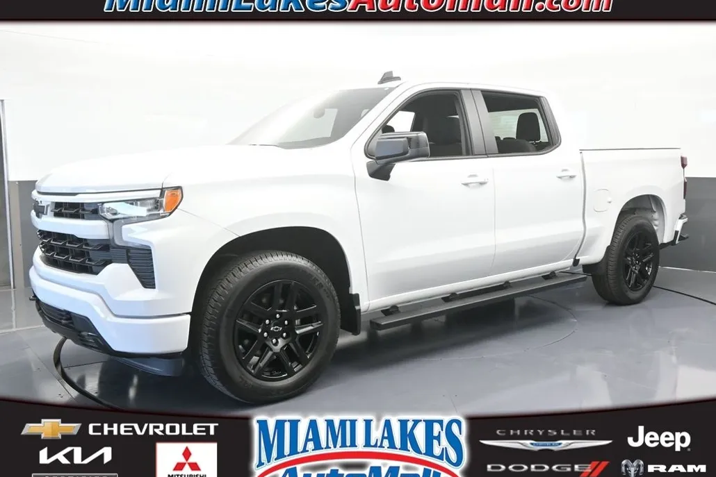 2024 Chevrolet Silverado 1500 RST photo 1