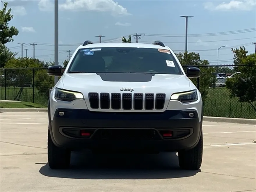 2022 Jeep Cherokee Trailhawk photo 1