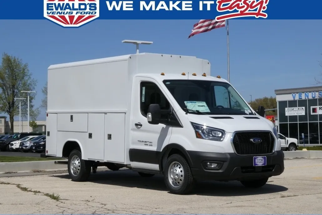 2024 Ford Transit photo 1
