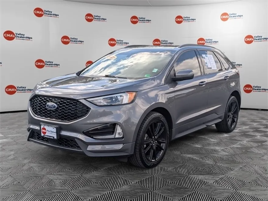 2021 Ford Edge ST photo 1