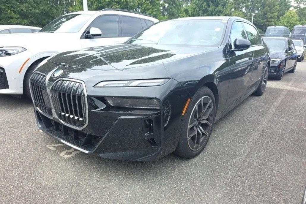 2025 Bmw 740i xDrive photo 1