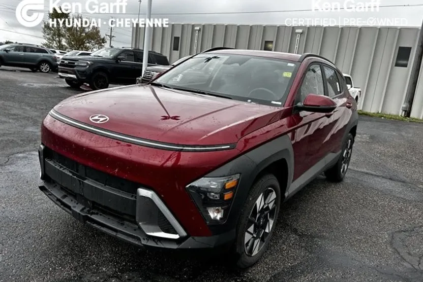 2025 Hyundai Kona SEL photo 1