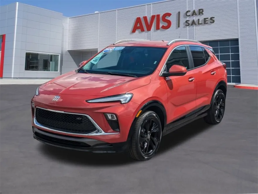 2024 Buick Encore GX Sport Touring photo 1