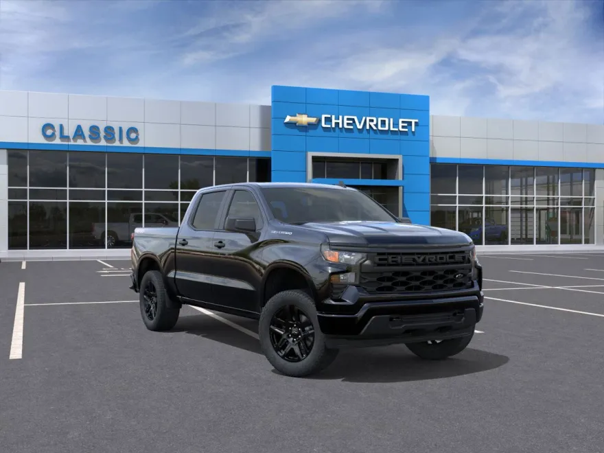 2026 Chevrolet Silverado 1500 Custom photo 1