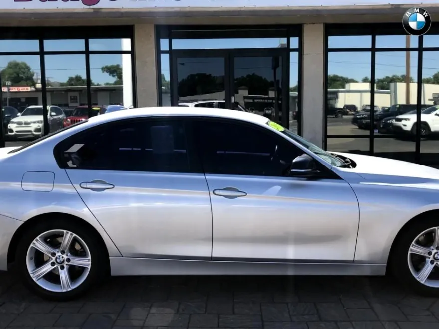2015 Bmw 320i photo 1