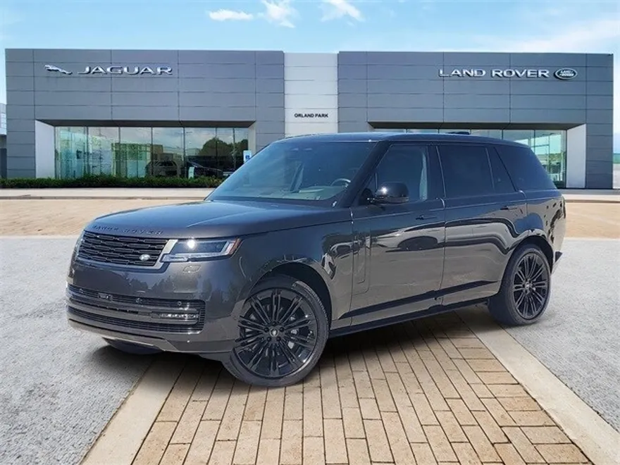 2025 Land Rover Range Rover SE photo 1