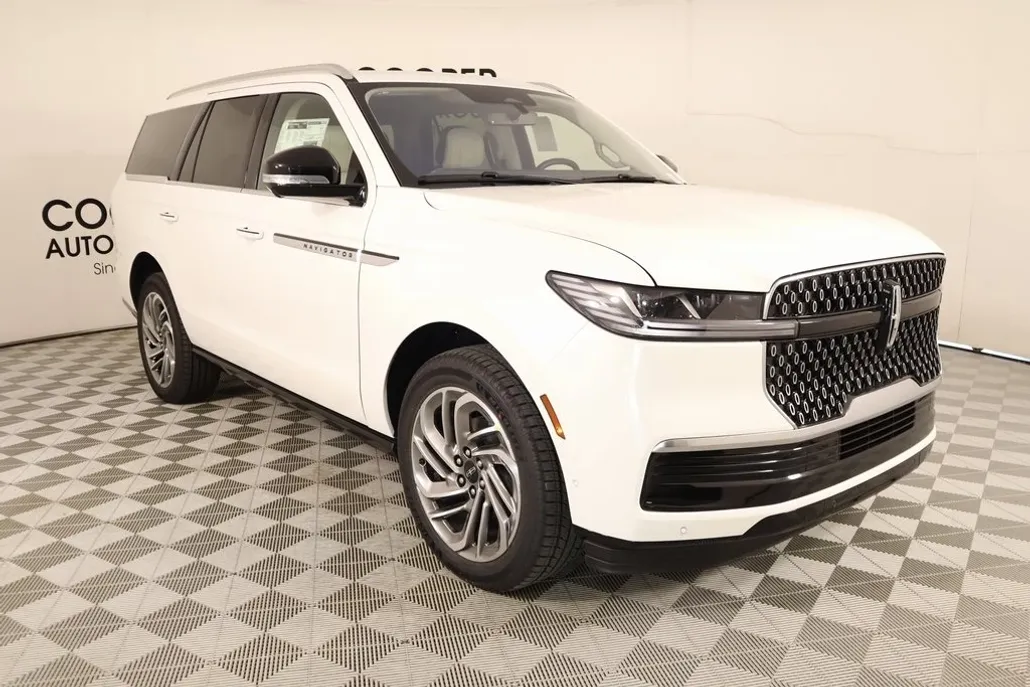 2025 Lincoln Navigator Reserve photo 1