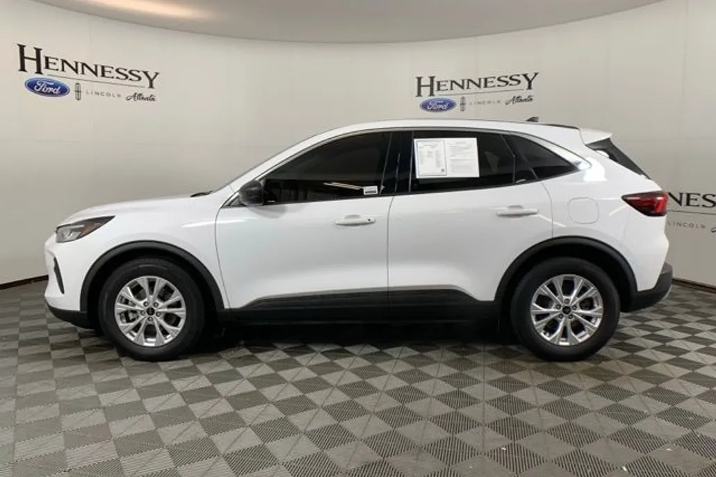 2023 Ford Escape Active photo 1