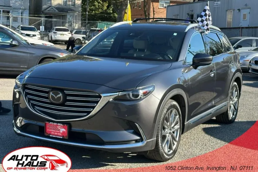 2018 Mazda CX-9 Grand Touring photo 1