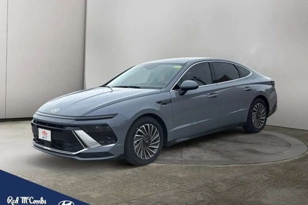 2025 Hyundai Sonata Hybrid SEL photo 1