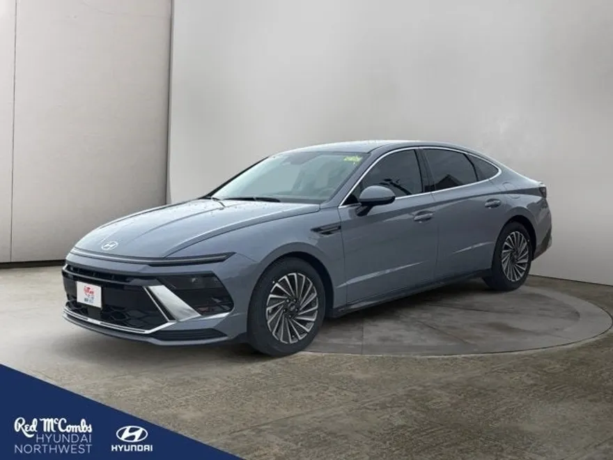2025 Hyundai Sonata Hybrid SEL photo 1