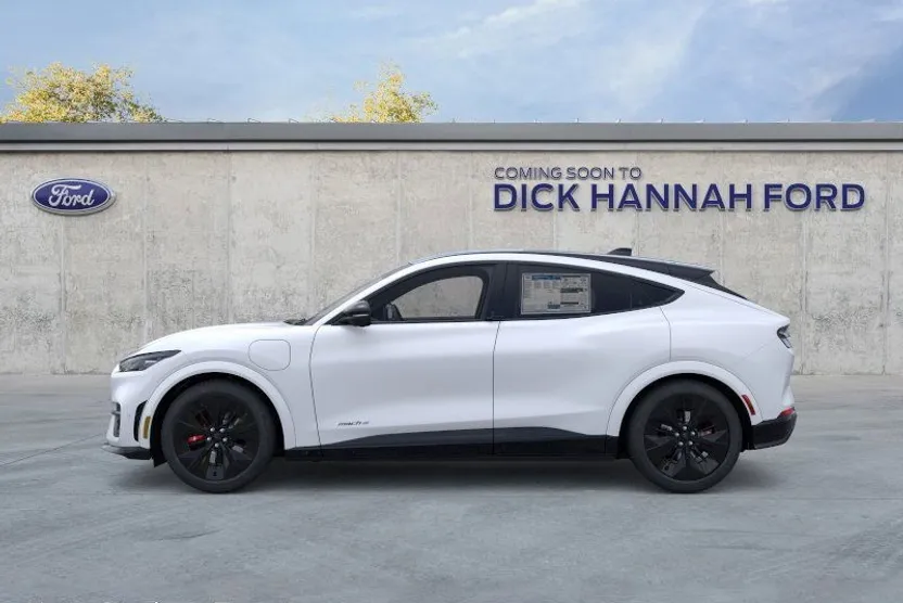 2025 Ford Mustang Mach-E GT photo 1
