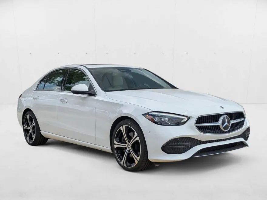 2024 Mercedes Benz C 300 photo 1