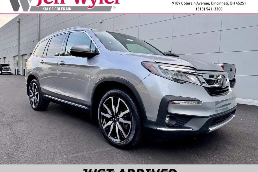 2019 Honda Pilot Elite photo 1
