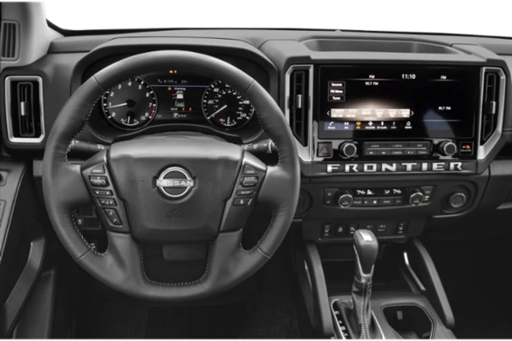2025 Nissan Frontier SV photo 4