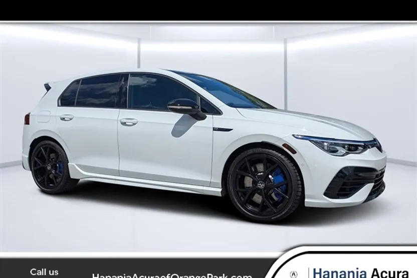 2022 Volkswagen Golf R photo 1