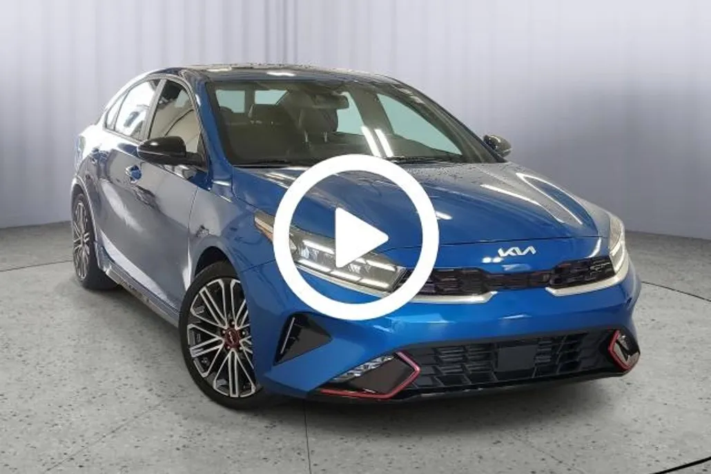 2023 Kia Forte GT photo 1