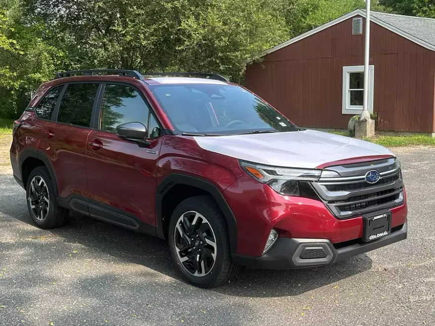 2025 Subaru Forester Limited photo 1