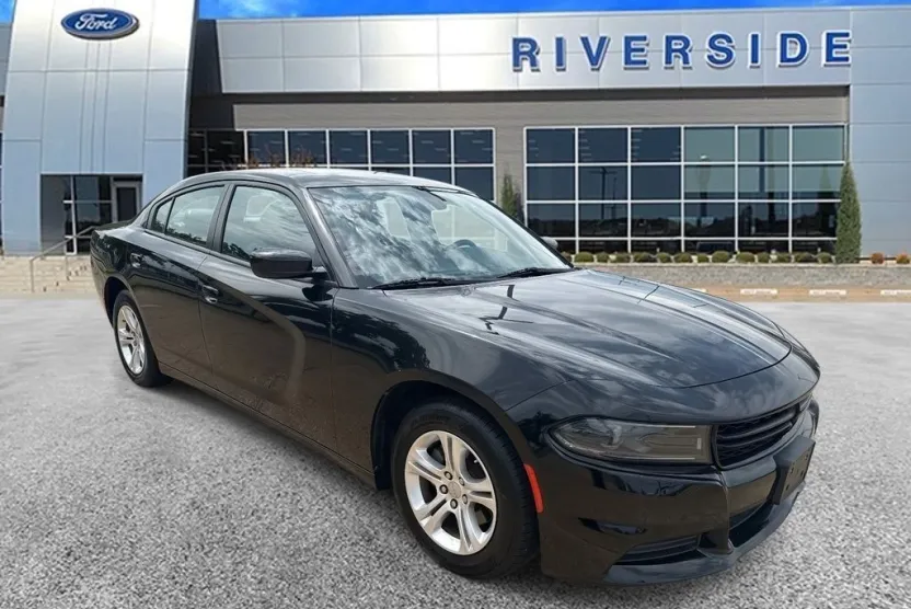 2022 Dodge Charger SXT photo 1