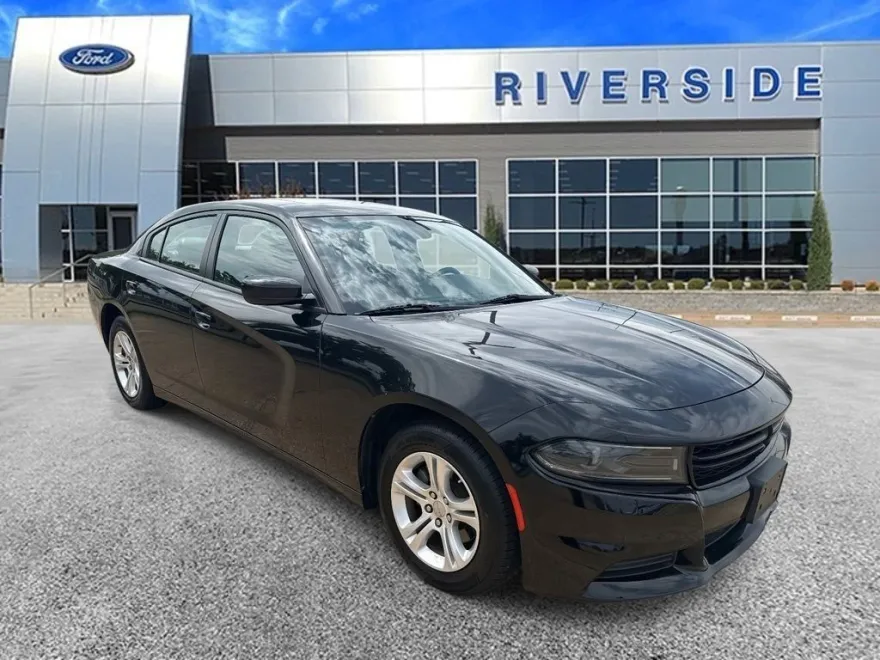 2022 Dodge Charger SXT photo 1
