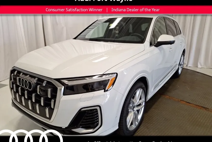 2025 Audi Q7 55 Premium Plus photo 1