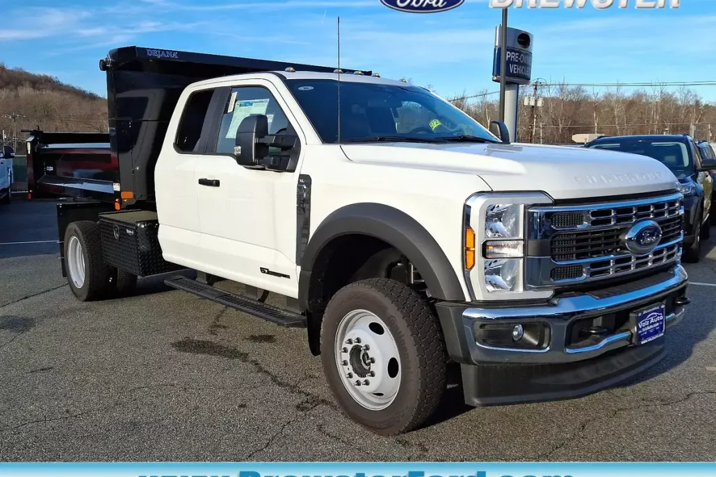 2024 Ford F-550 XL photo 1