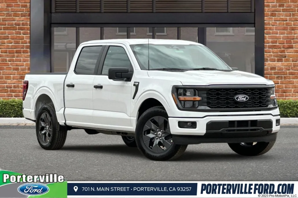 2025 Ford F-150 STX photo 1